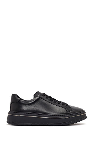 Derimod Erkek Siyah Bağcıklı Kalın Tabanlı Deri Sneaker 26SFD640218
