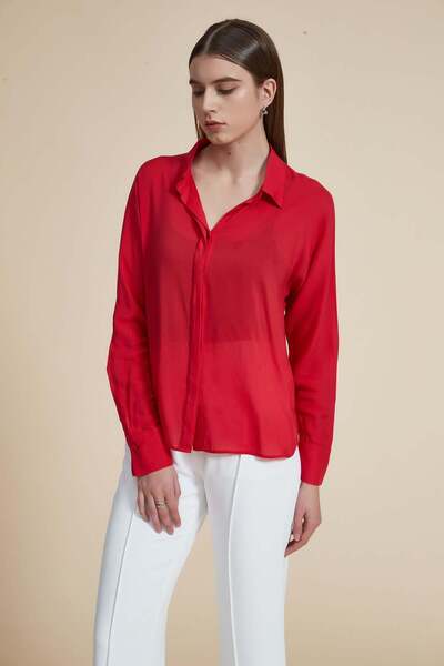 Yola Solid Buttoned Long-Sleeve Top