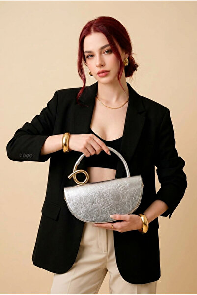 Çanta Trend Geantă de umăr Sakura Model Gold, cu accesorii și detaliu lanț, p...