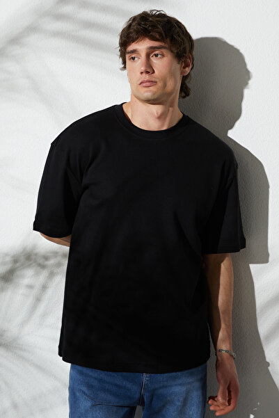 Tudors Unisex oversize široký střih, 100% bavlna, měkká textura, černé tričko...