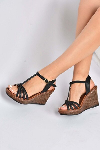 Fox Shoes Siyah Dolgu Topuklu Kadın Ayakkabı K674041109