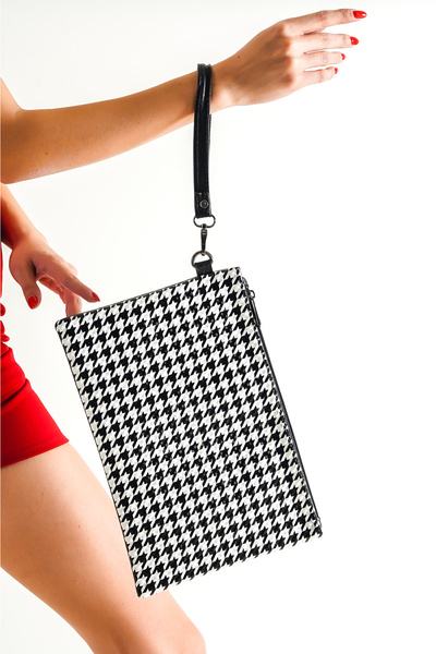 Capone Outfitters Paris Kazayağı Desenli Kadın Clutch Çanta