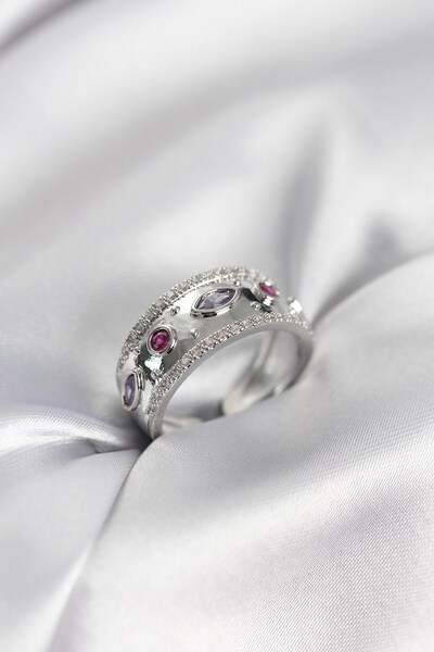 Inure Jewelry خاتم نسائي عتيق من حجر الزركون باللون الفضي