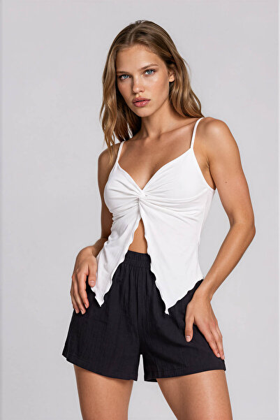 Vitrin Elastic Waist Crinkle Fabric Pocket Shorts