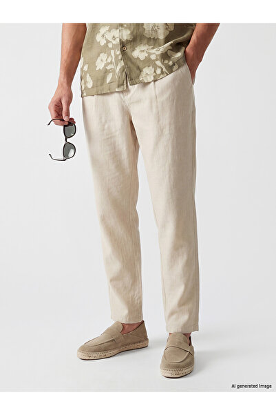 LC Waikiki Pantaloni plisați pentru bărbați NEVAVM Regular Fit cu diferență d...