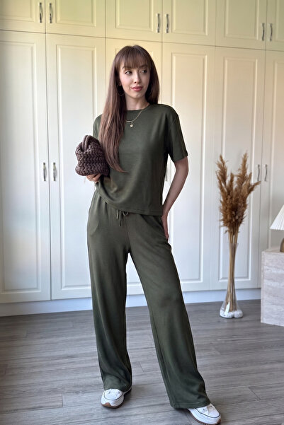 Dilay Gökoğlu Butik Modal Fabric T-Shirt Khaki Pants Set