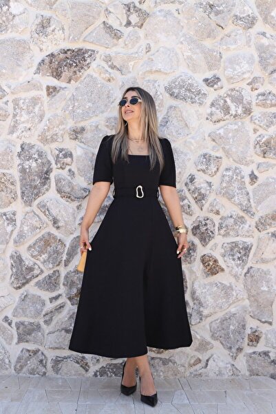 bytugcekaya Μαύρο τετράγωνο φόρεμα με γιακά και ζώνη, κοντομάνικο