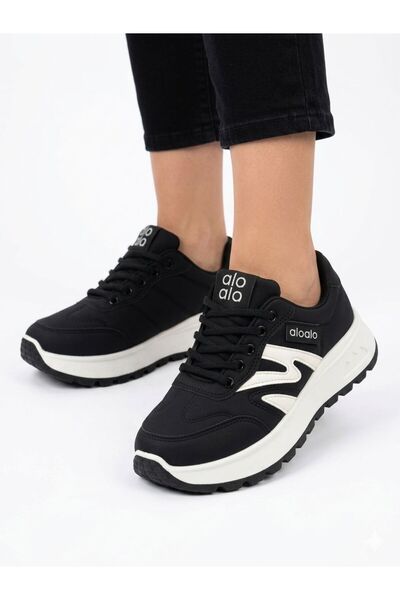 DAY BY DAY Women's Athletic Shoes