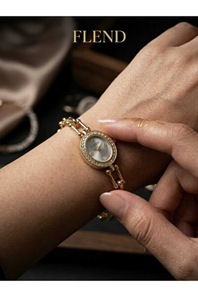 jewelrystore ساعه يد نسائيه مع الملحقات