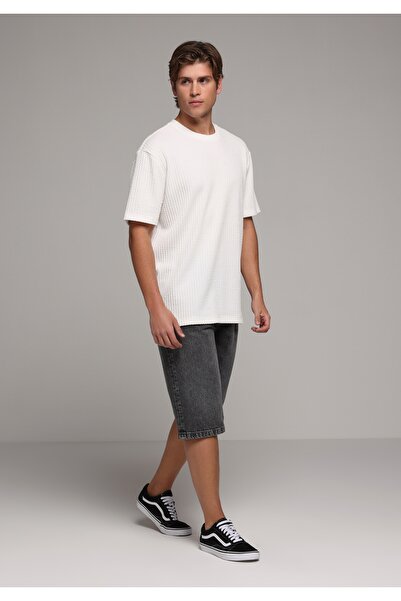 Colin's Straight Fit Mid Waist Plain Men's Black Denim Jean Shorts