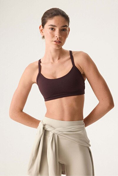 H&M Medium Support Sports bra in SoftMove™