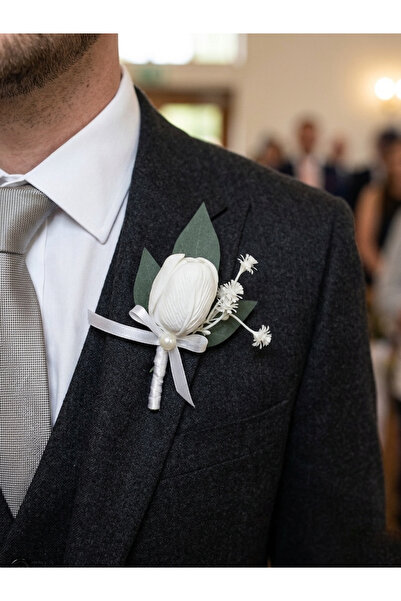 Bridal Luxe Premium damat yaka çiçeği laleli