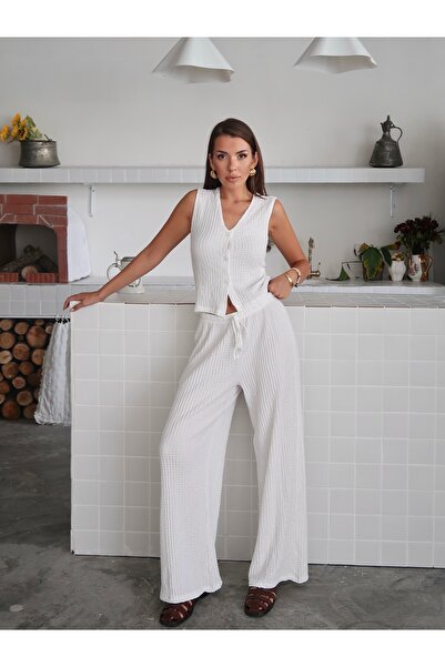 YAREN CO. Women's Bubble Fabric Vest and Pants Set