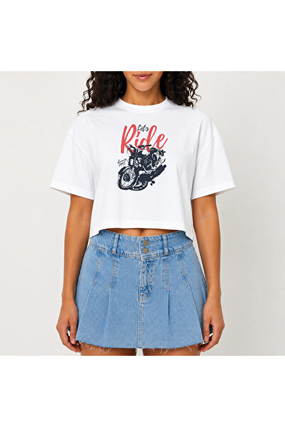 URBANTRENDSTORE Crop T-shirt με λευκό σχέδιο, άνετη εφαρμογή, ακατέργαστη κοπ...