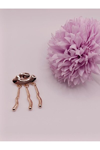 RP COMPANY Gold,''Rain Cloud'' Imported Metal Button