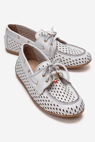 LuviShoes Pantofi de damă STEVO din piele naturală albă, cu șireturi perforate