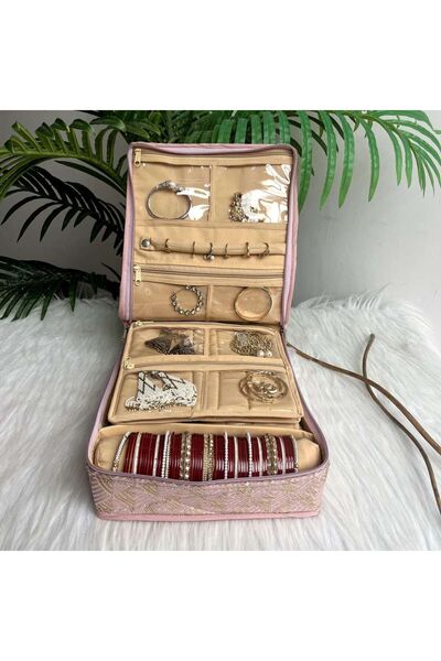 ETHNIC BAZAAR FZE منظم مجوهرات متعدد المستويات، إستيت أوف إليجانس
