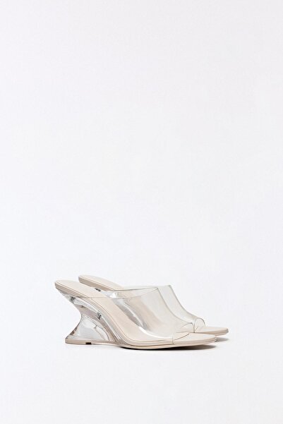 Bershka Vinil dolgu topuk