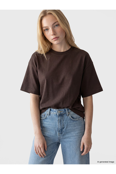 LC Waikiki Peak New Season Crew Neck Soft Touch Women's T-Shirt