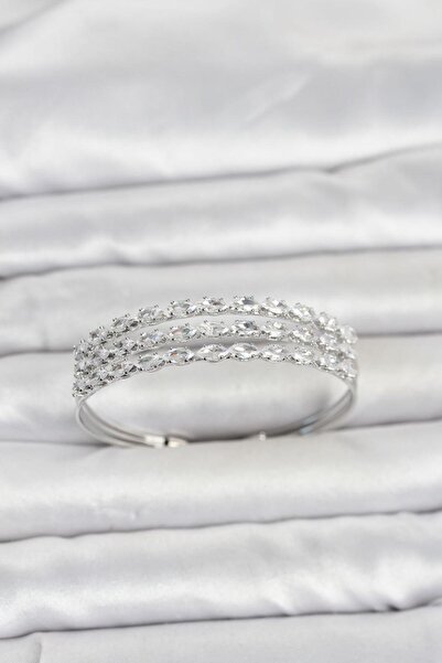 Clariss Brass Silver Color Barley Cut Zircon Stone Row Model Women's Bracelet