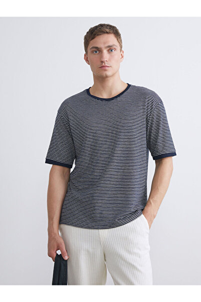 LC Waikiki Nevavm Oval Collar Striped Combed Cotton Men's T-Shirt