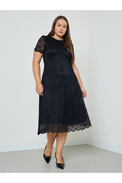 Styli Plus Size Lace Overlay A-Line Midi Dress