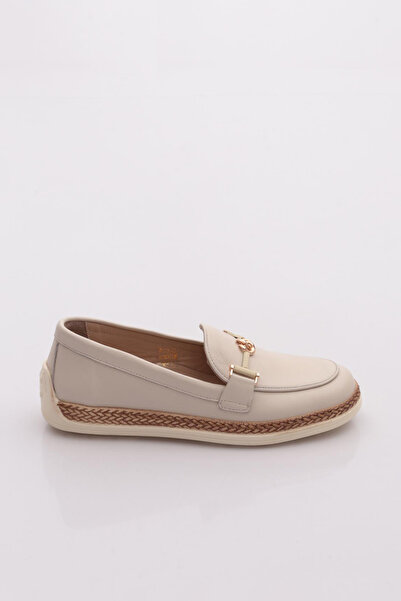 DGN 190E Women's Loafer Shoes