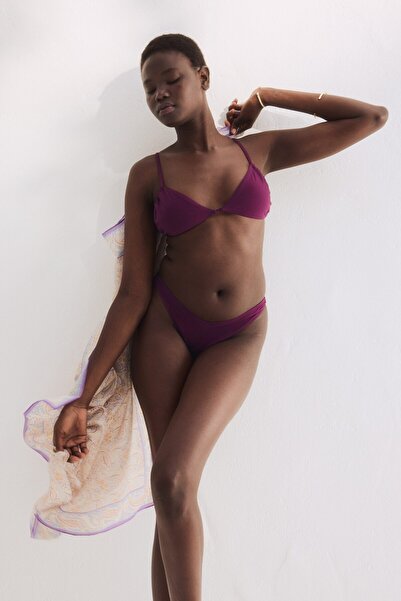 H&M Dolgulu Üçgen Bikini Üstü