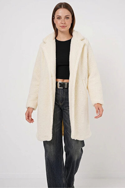 buğrahayalin Women's Wide Collar Oversize Ecru Coat