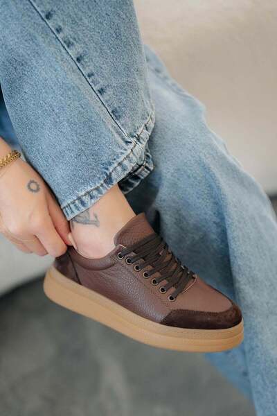 Parponi Monar Women's Lace-Up Genuine Leather Sneakers Brown