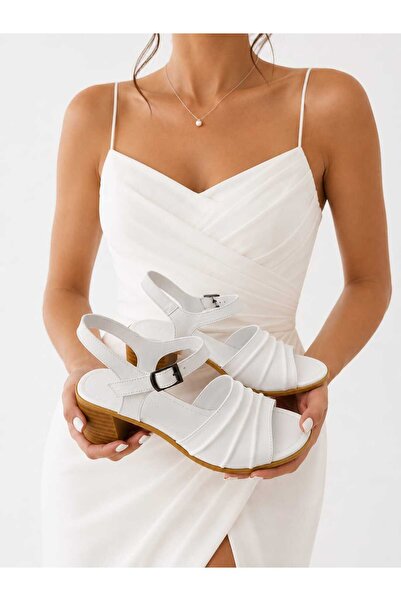 AYAKKABİSEPETİ White Genuine Leather Women's Heel Sandals