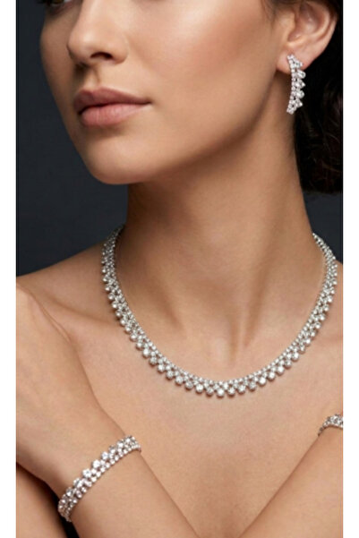 Benola Brand Complete set charming royal look