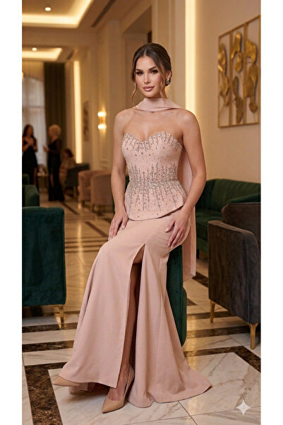 RENK Stone Detailed Slit Strapless Evening Dress