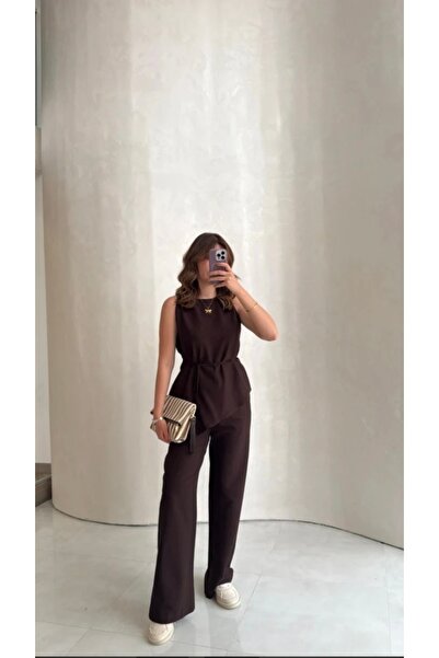 Dila Sayan Boutique Asimetrik Kesim Keten Pantolonlu Takım