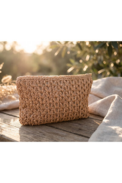 Meya design Women's Paper Thread Hand Knitted Zippered Lined Handbag Clutch