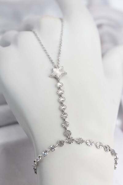 Inure Jewelry شاحمرين من النحاس الفضي اللون مزود بحجر الزركون موديل ليزر ستار
