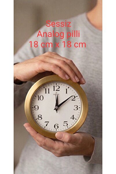 Nurtakı üç farklı Renk 18 cm Analog Sessiz Duvar Saati