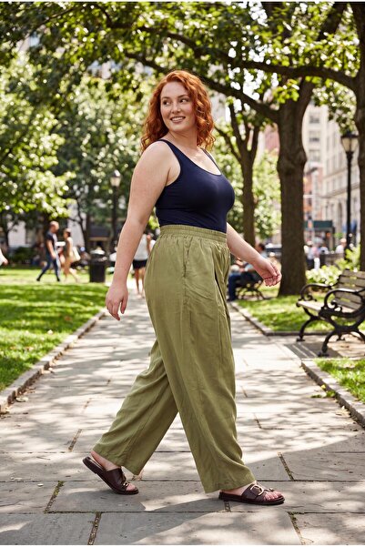 Ebsumu Women's Plus Size Loose Fit Pleated Green Trousers
