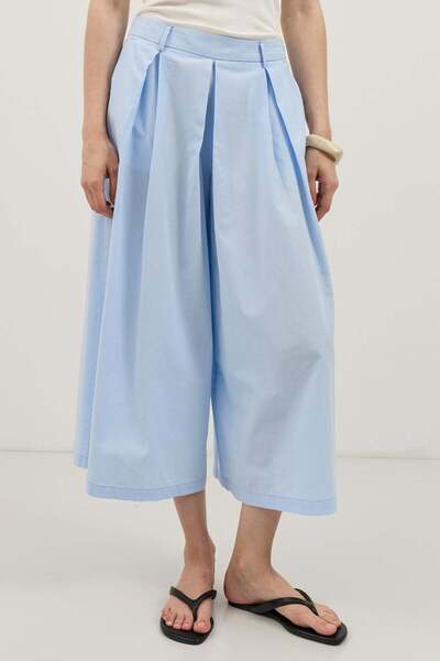 Antioch Blue Pleated Culotte Pants