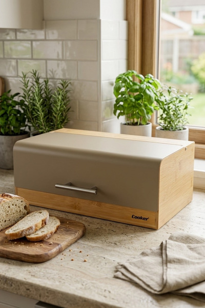 Cooker Valenza Bamboo Bread Box with Metal Lid Ckr4541