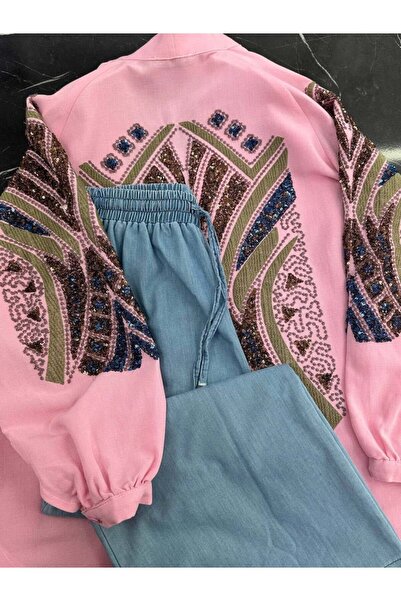 Dadali Oversize Embroidered Linen Kimono Powder