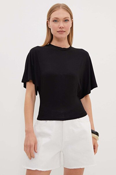Fulla Moda Bat Sleeve Crew Neck Crop Blouse