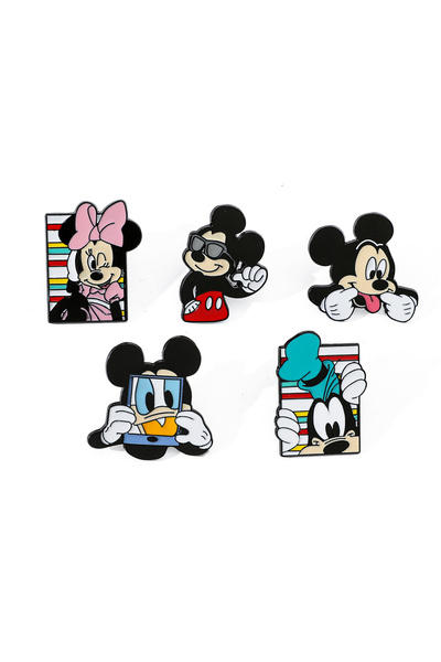 Choice 5 pcs 5 Pcs Personality Cartoon Mickey Brooch Adorn The European Carto...