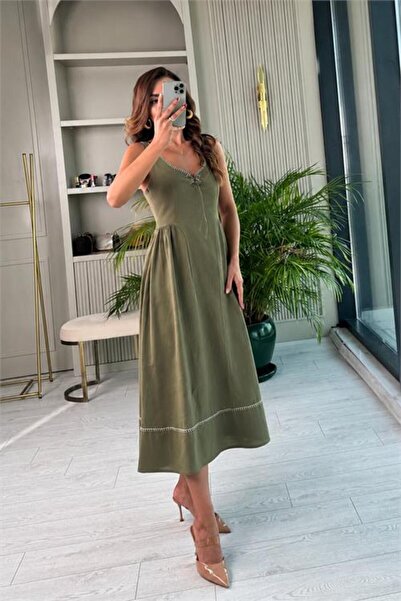 Neşeli Butik Γυναικείο πράσινο καλοκαιρινό φόρεμα με λεπτές τιράντες και λεπτ...