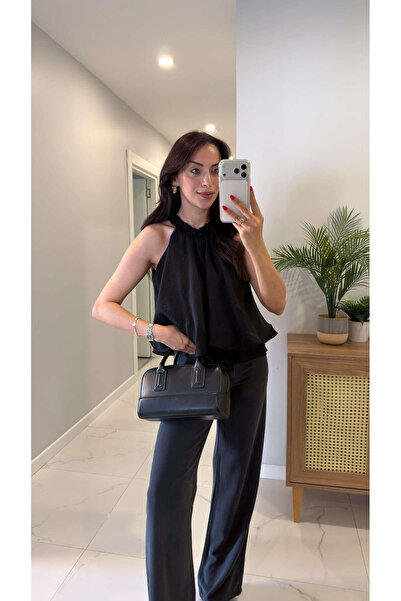 BİRCANÇİL Balle Black Ruffled Blouse