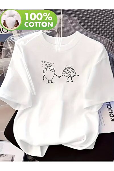 212Wear تي شيرت، 100% قطن؛ تصميم مطبوع بقلب ودماغ يمسكان يدويًا؛ قطعة علوية ي...