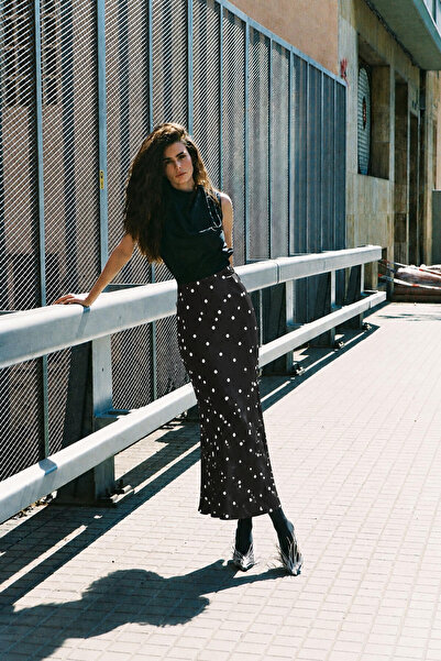 Touché Privé Polka Dots Satin Skirt