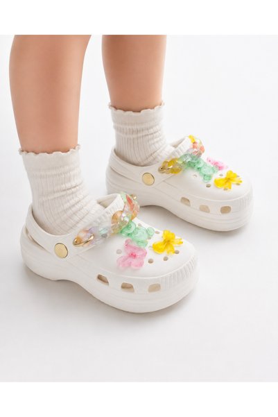 eformoda by emre yılmaz Papuci albi pentru fetițe, cu ornamente tip charm, cu detaliu de lanț colorat, ușori, casual, de vară, pentru copii