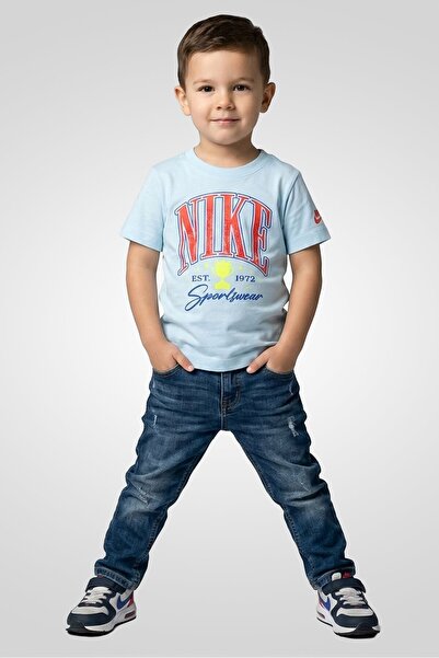 Nike Toddlers Boy Short Sleeve Brand Logo T-Shirt, Light Blue
