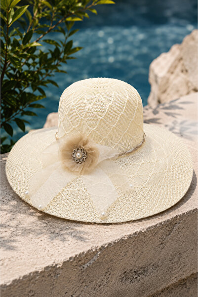 EBRUTESETTÜR Tulle Flower Detailed Straw Hat Cream